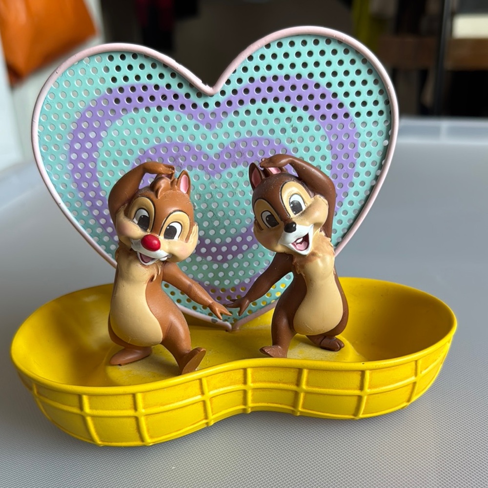 Chip and Dale Heart-Shaped Figurine
